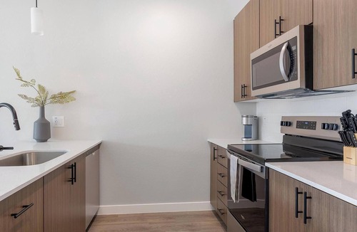 Goodyear Apartment | Landing | Chic 1BD, Pool, Clubhouse