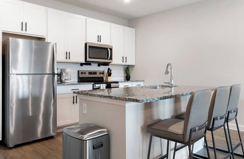 Port Malabar Apartment | Landing | Chic 1BD, Pool, Gym