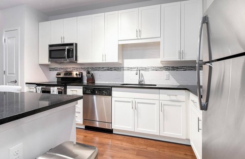 Central Business District Apartment | Landing | Chic 1BD, Rooftop Lounge, Gym