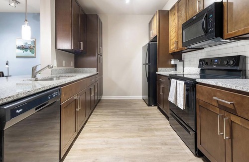 Manassas Park Apartment | Landing | Chic 1BD, Pool, Gym