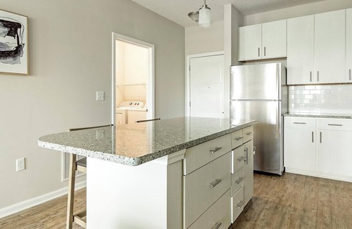 Land O' Lakes Apartment | Landing | Chic 1BD, Pool, Clubhouse