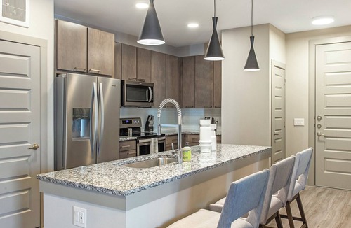 Montopolis Apartment | Landing | Chic 2BD, Courtyard, Pool