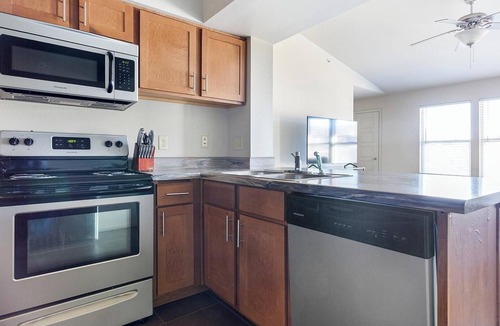 Jenks Apartment | Landing | Chic 2BD, Courtyard, Clubhouse