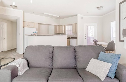 Southbelt/Ellington Apartment | Landing | Chic 2BD, Gym, Game Room