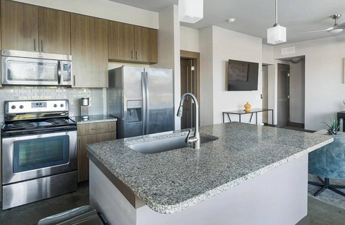 Memorial Apartment | Landing | Chic 2BD, Gym