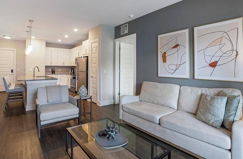 Newberry Apartment | Landing | Chic 2BD, Pool, Gym