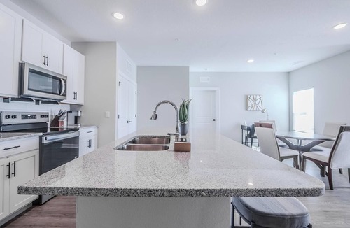 Fort Myers Apartment | Landing | Chic 2BD, Pool