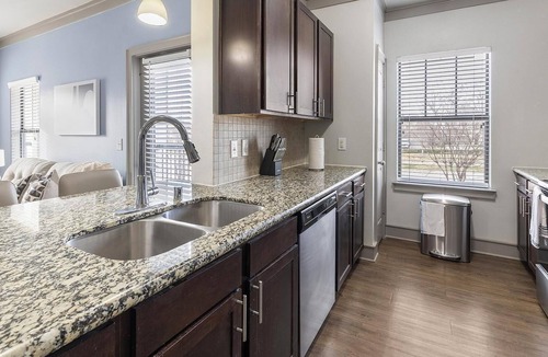 Northeast Carrollton Apartment | Landing | Chic 3BD, Clubhouse