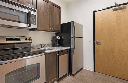 Pearl District Apartment | Landing | Chic Studio, Courtyard, Gym
