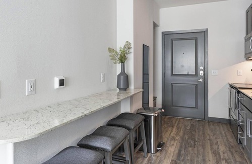 Fort Worth Cultural District Apartment | Landing | Chic Studio, Game Room, Gym
