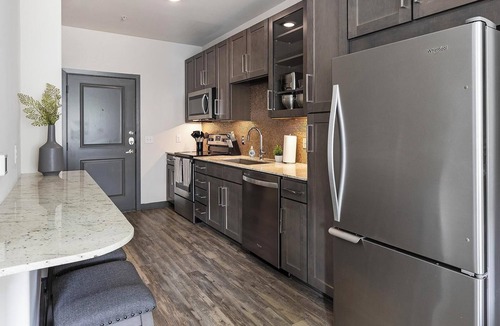Fort Worth Cultural District Apartment | Landing | Chic Studio, Game Room, Gym