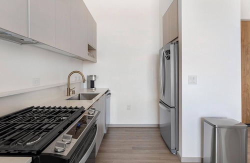 Spring Valley Apartment | Landing | Incredible 1BD, Gym, Pool