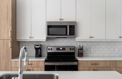 Austin Apartment | Landing | Incredible 1BD, Clubhouse, Yoga Studio