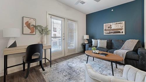 Buda Apartment | Landing Incredible 1BD Game Room Gym