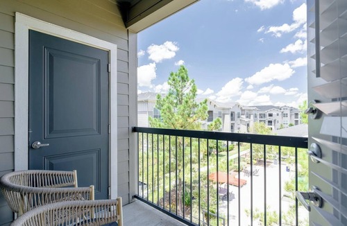 Spring Apartment | Landing | Incredible 1BD, Pool, Courtyard