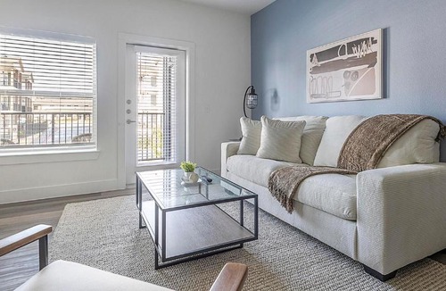 Leander Apartment | Landing Incredible 1BD Pool Gym