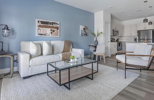 Leander Apartment | Landing Incredible 1BD Pool Gym