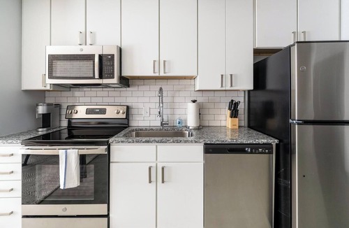 Northwest Pensacola Apartment | Landing | Incredible 1BD, Game Room