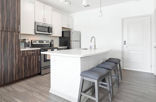 Fairvilla Apartment | Landing | Incredible 1BD, Gym, Clubhouse