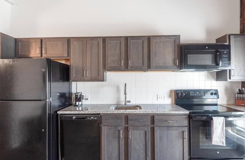 Downtown Memphis Apartment | Landing | Incredible 1BD, Courtyard, Gym