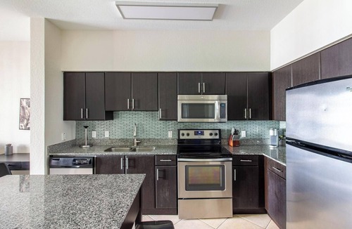 Miramar Apartment | Landing | Incredible 1BD, Clubhouse, Gym