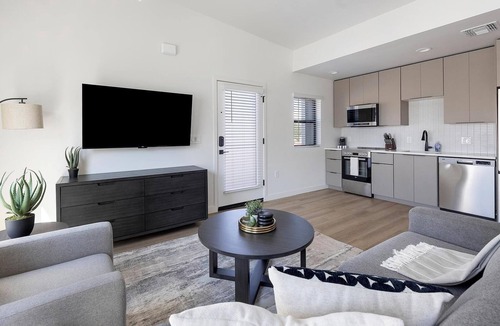 North Mountain Apartment | Landing | Incredible 1BD, Gym, Game Room