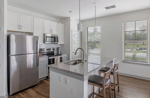 Sand Ridge Apartment | Landing | Incredible 2BD, Clubhouse, Pool