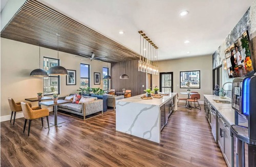 Townsite Apartment | Landing | Incredible 2BD, Pool, Rooftop Lounge