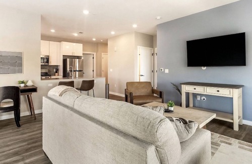New Haven Apartment | Landing | Incredible 2BD, Pool, Game Room