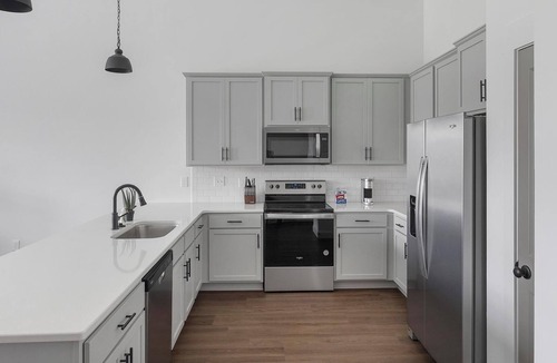 Athens Apartment | Landing | Incredible 2BD, Clubhouse, Gym