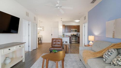 Apopka Apartment | Landing Incredible 2BD Game Room Clubhouse
