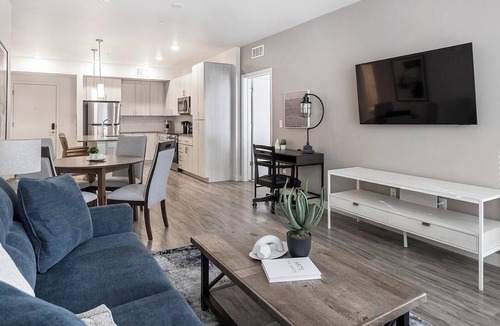 East Mesa Apartment | Landing | Incredible 2BD, Gym, Pool