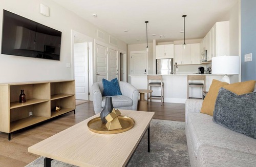 Hickory Apartment | Landing | Incredible 2BD, Yoga Studio, Gym