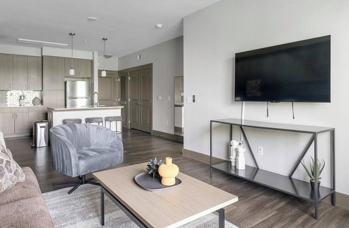 Memorial Apartment | Landing | Incredible 2BD, Gym