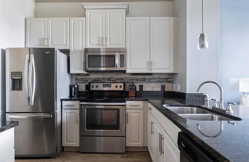 Westchase Apartment | Landing | Incredible 2BD, Clubhouse, Gym