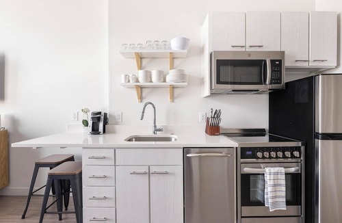 River North Art District Apartment | Landing | Incredible Studio, Gym, Clubhouse
