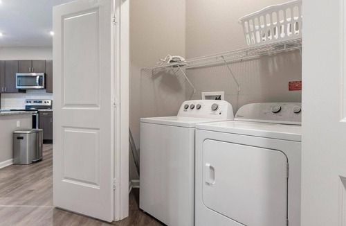 Chesterfield Apartment | Landing | Incredible 3BD, Clubhouse, Gym