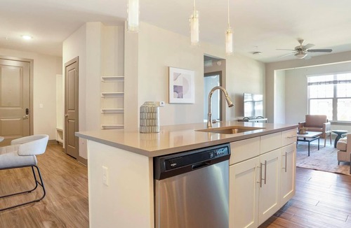 Florida Central Atlantic Coast Apartment | Landing | Incredible 2BD, Gym, Pool