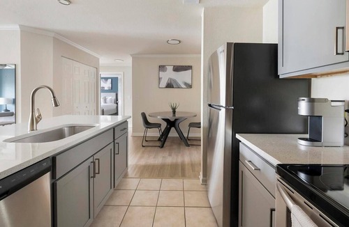 Murfreesboro Apartment | Landing | Incredible 2BD, Courtyard, Gym
