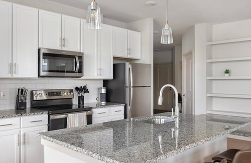Murfreesboro Apartment | Landing | Incredible 2BD, Yoga Studio, Gym
