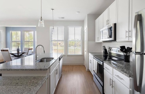 Murfreesboro Apartment | Landing | Incredible 2BD, Yoga Studio, Gym