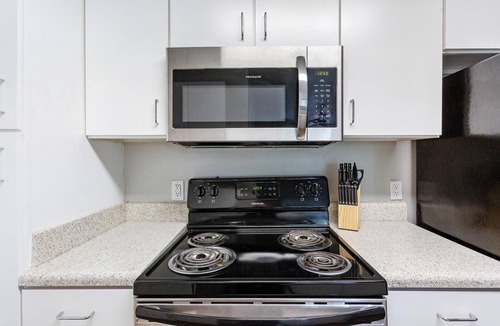 Tallahassee Apartment | Landing | Incredible 2BD, Game Room, Gym