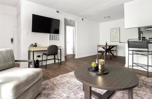 Winston - Salem Apartment | Landing | Modern 1BD, Pool, Gym