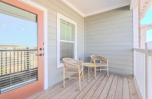 San Marcos Apartment | Landing | Modern 1BD, Clubhouse, Gym