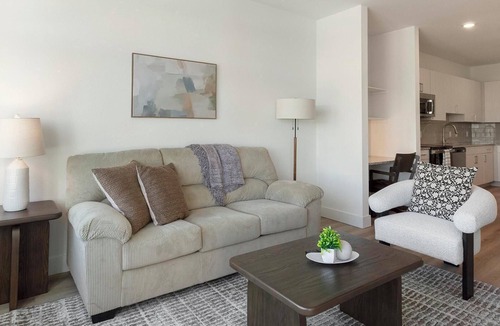 Firestone Apartment | Landing | Modern 1BD, Clubhouse, Gym