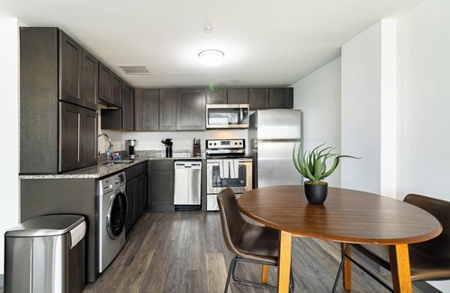 Downtown Hartford Apartment | Landing | Modern 1BD, Game Room, Gym