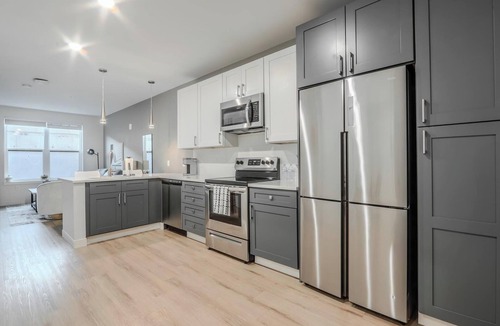 Ithaca Apartment | Landing | Modern 1BD, Gym