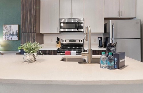 Fairvilla Apartment | Landing | Modern 1BD, Gym, Clubhouse