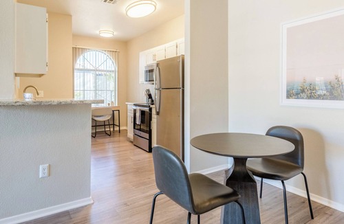 Greenbell Apartment | Landing | Modern 1BD, Gym, Pool