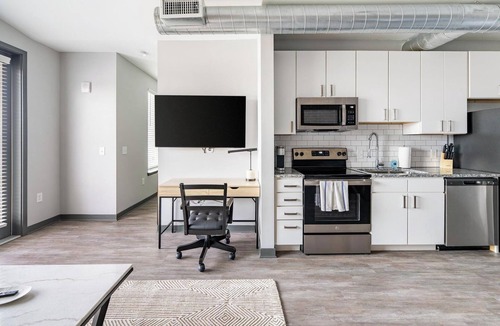 Northwest Pensacola Apartment | Landing | Modern 1BD, Pool, Rooftop Lounge